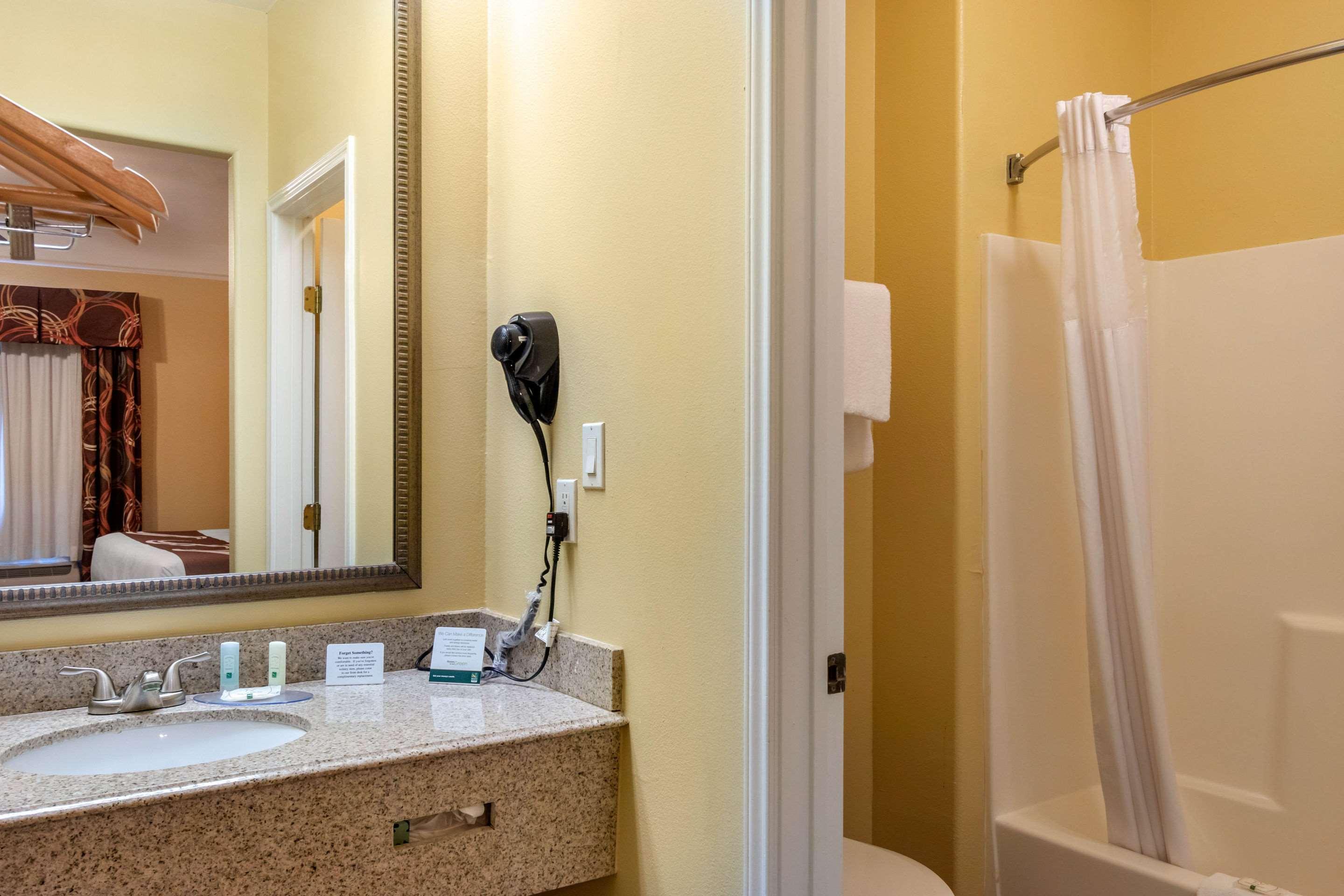 Quality Inn & Suites At The Outlets Mercedes-Weslaco Dış mekan fotoğraf