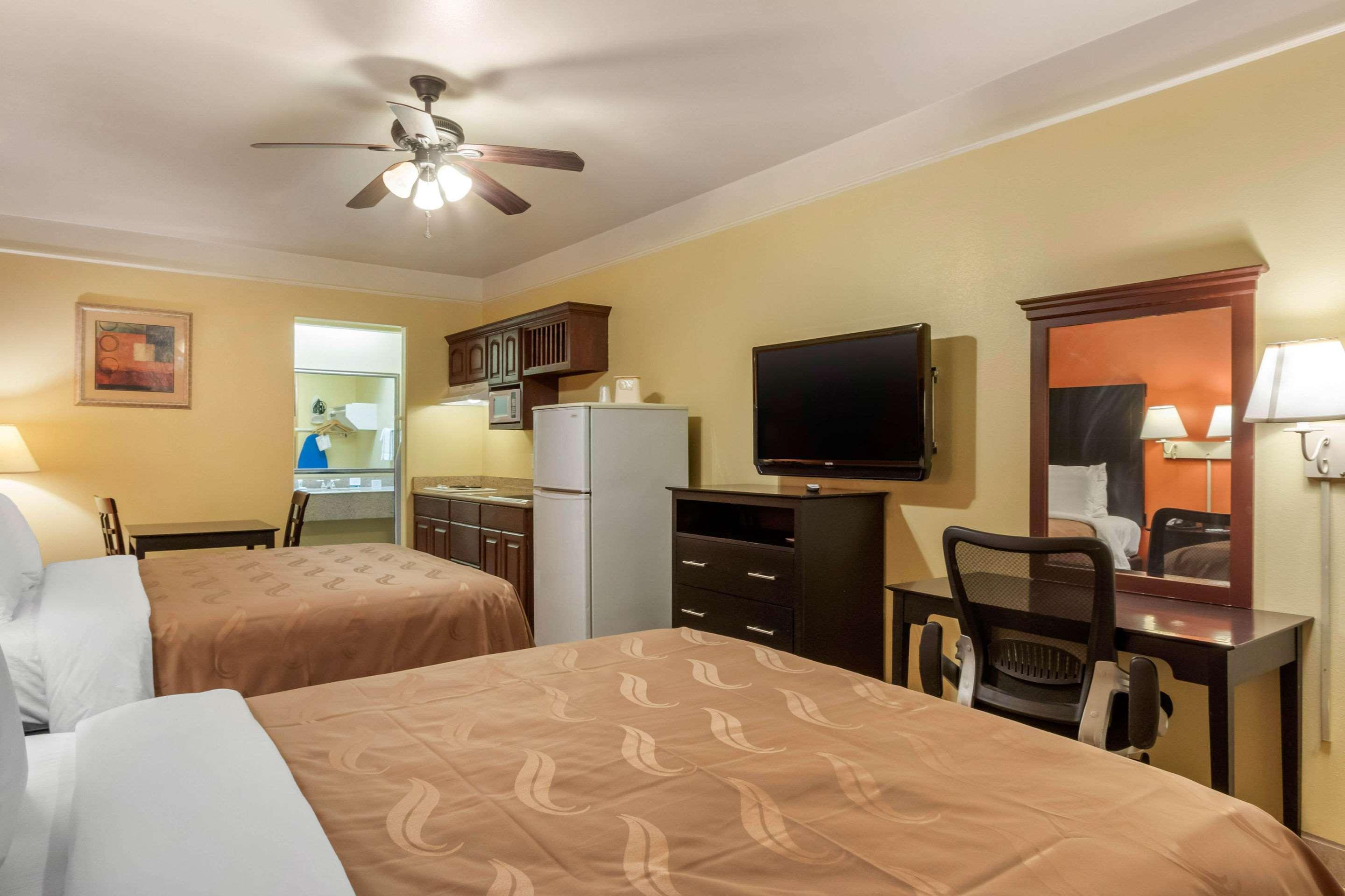 Quality Inn & Suites At The Outlets Mercedes-Weslaco Dış mekan fotoğraf