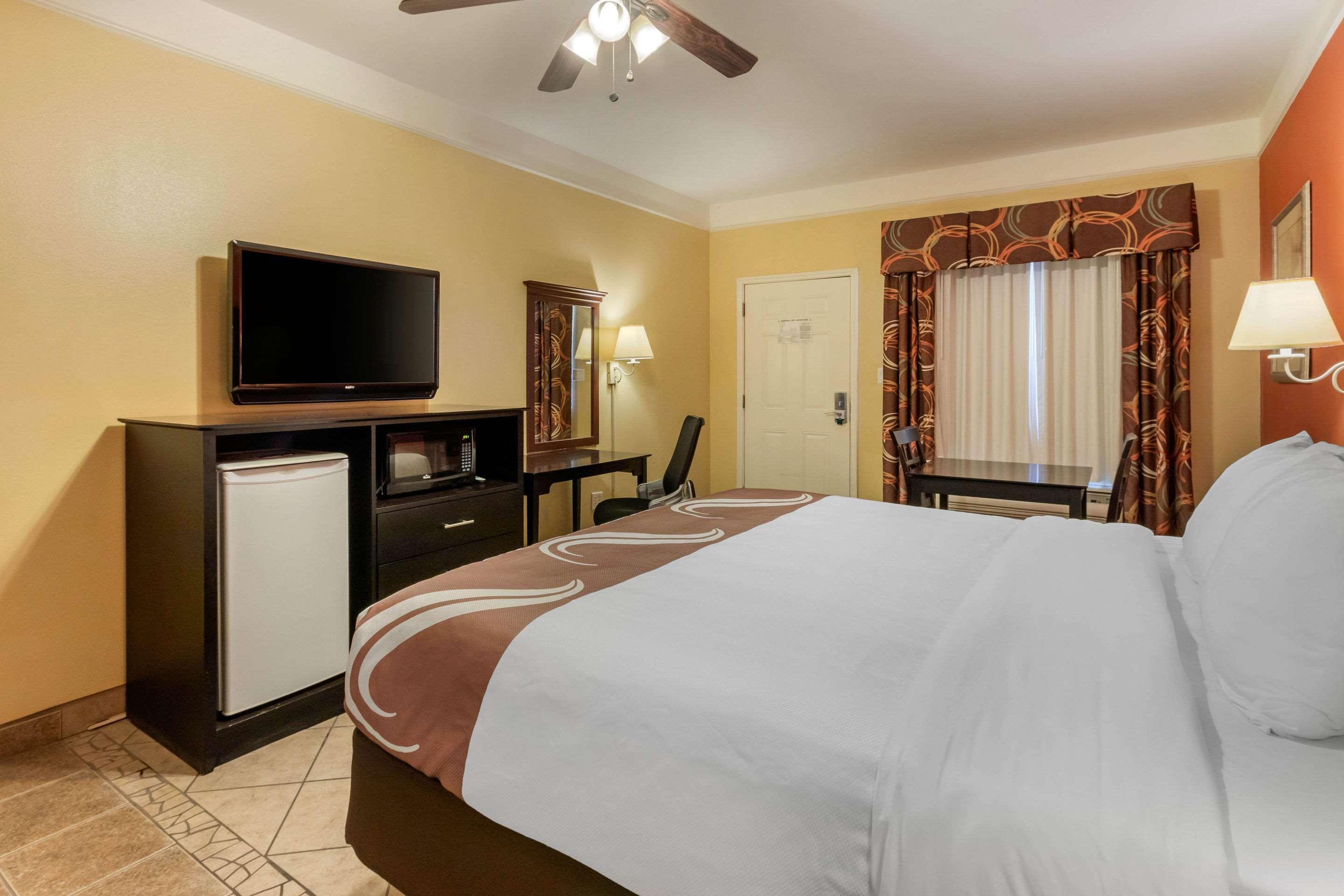 Quality Inn & Suites At The Outlets Mercedes-Weslaco Dış mekan fotoğraf