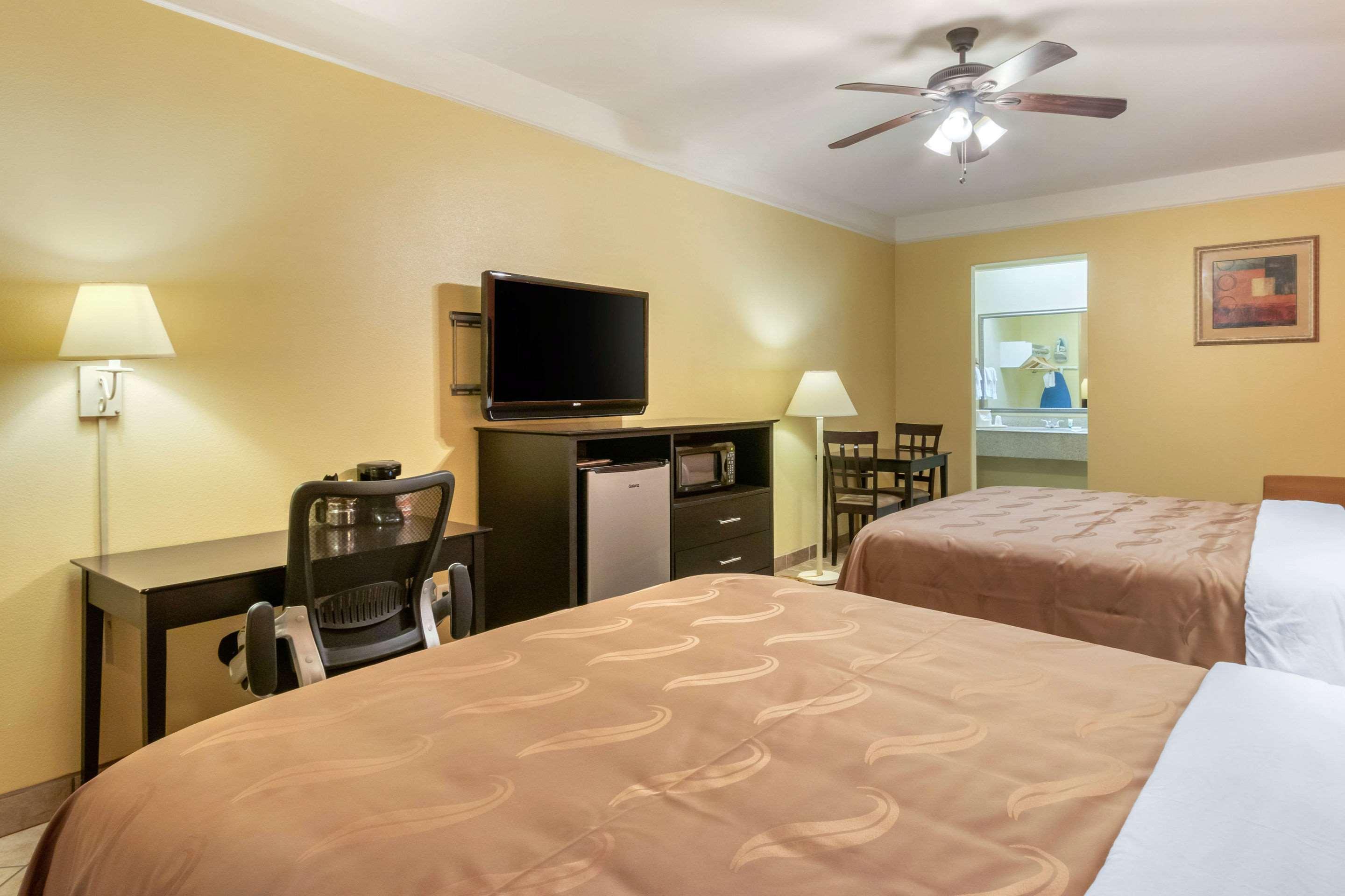 Quality Inn & Suites At The Outlets Mercedes-Weslaco Dış mekan fotoğraf