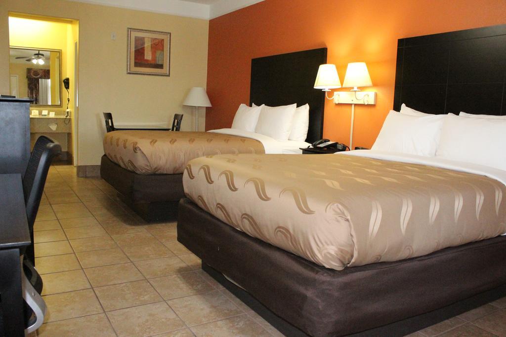 Quality Inn & Suites At The Outlets Mercedes-Weslaco Dış mekan fotoğraf