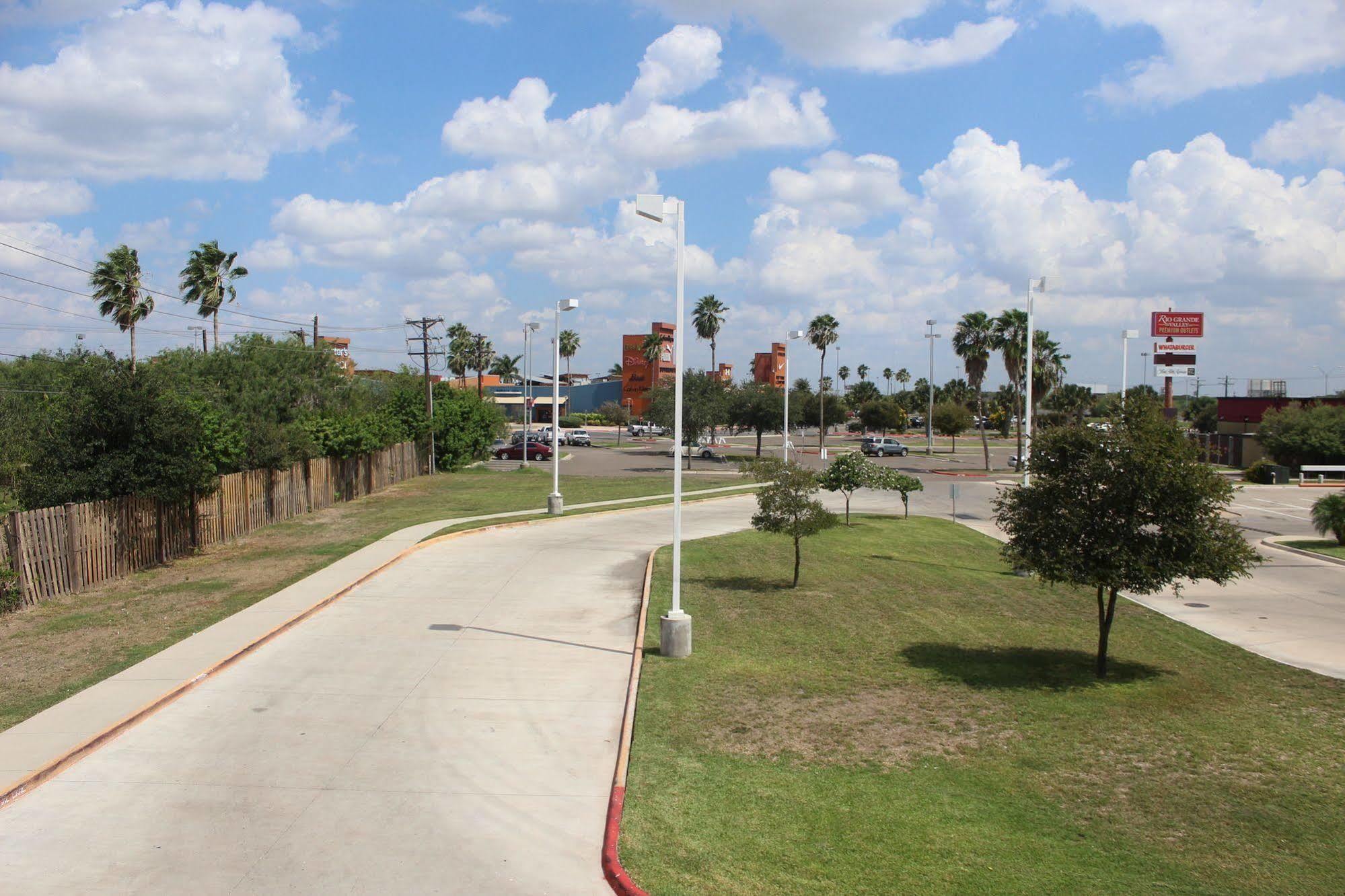 Quality Inn & Suites At The Outlets Mercedes-Weslaco Dış mekan fotoğraf